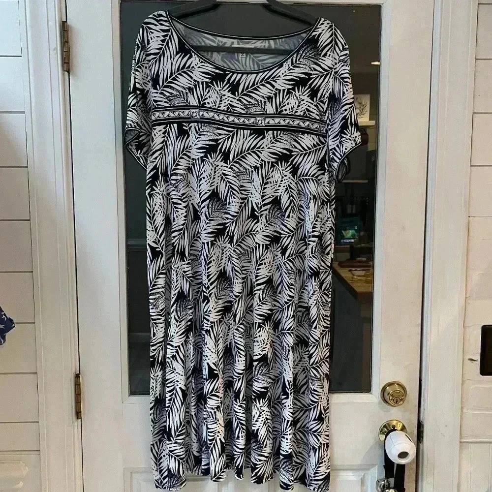 Max Studio Palm print dress size 2x